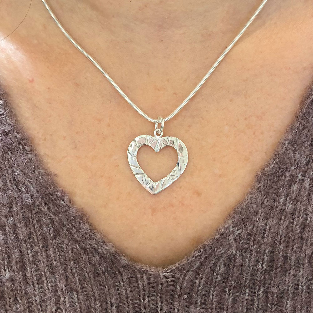 MULTIHJÄRTA (Multi-heart) necklace