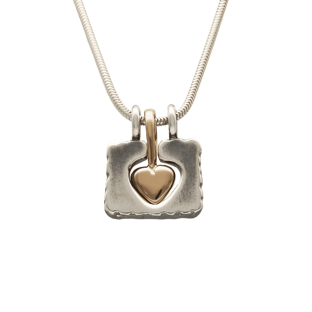 HÅLL OM (Embrace) MITT HJÄRTA (My heart) Station wagon necklace