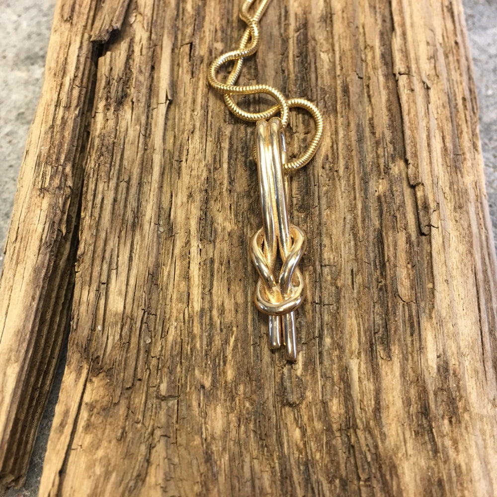 RÅBANDSKNOP (Reef Knot) ROBUST 18K necklace