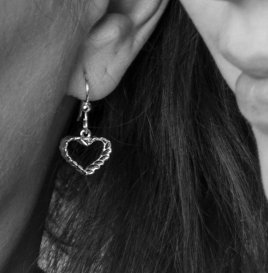 RÅGHJÄRTA (Rye Heart) earrings