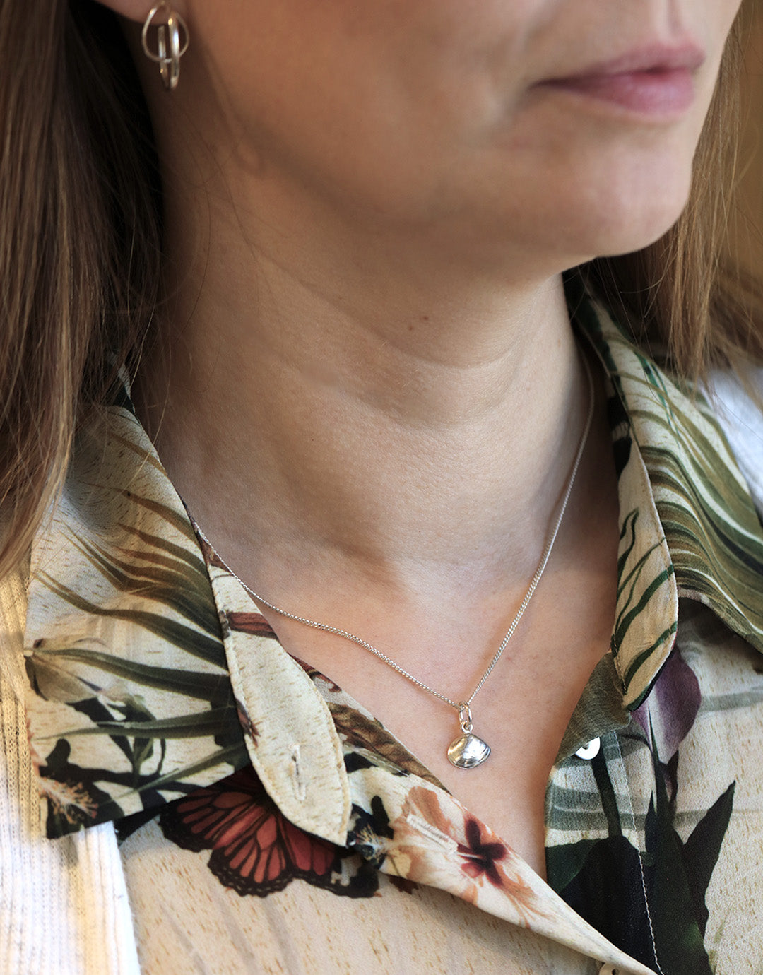 SANDMUSSLA (Sand mussel) XS necklace