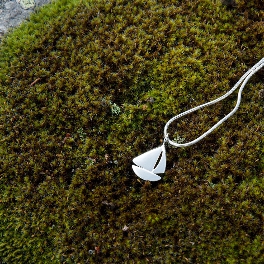 SEGELBÅT (Sailboat) L necklace