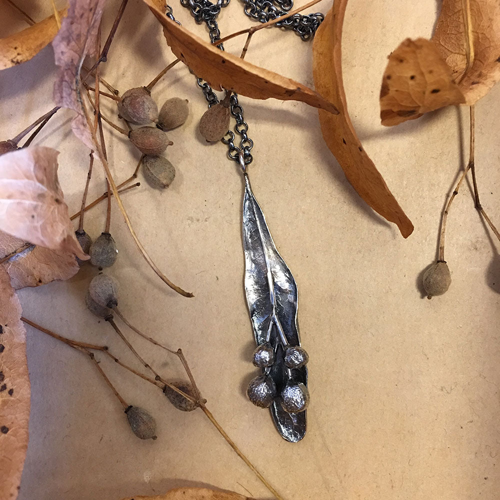 TILIA SEED necklace